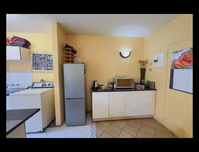2 BEDROOM APARTMENT FOR SALE IN ALBERTON NORTH